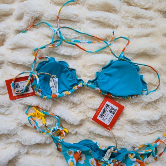 🌞🌴 For Sale: Brand New NWT Rio de Sol Bikini – Vibrant & Ready to Shine! - Picture 5 of 6